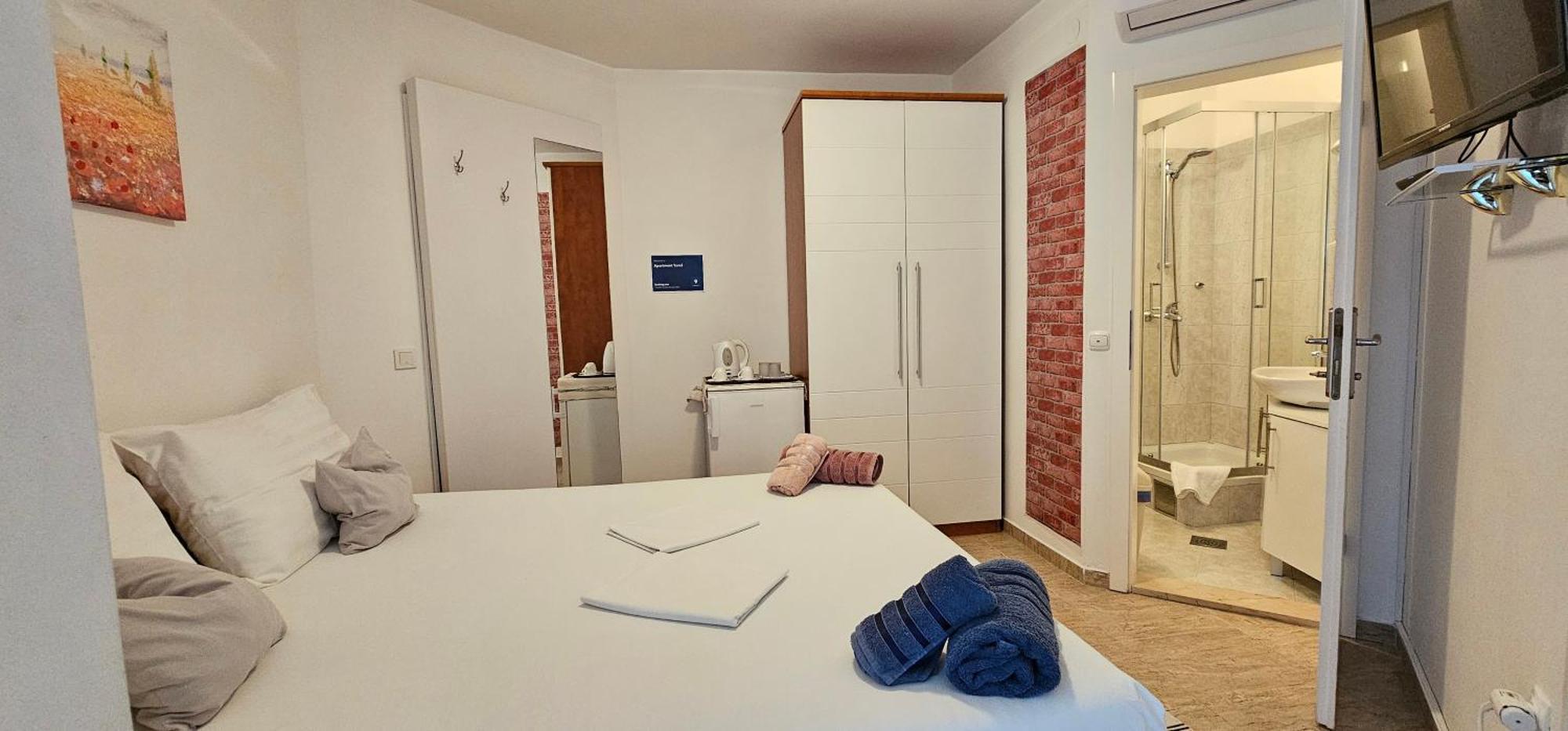Apartment Tonci Новаля Екстериор снимка
