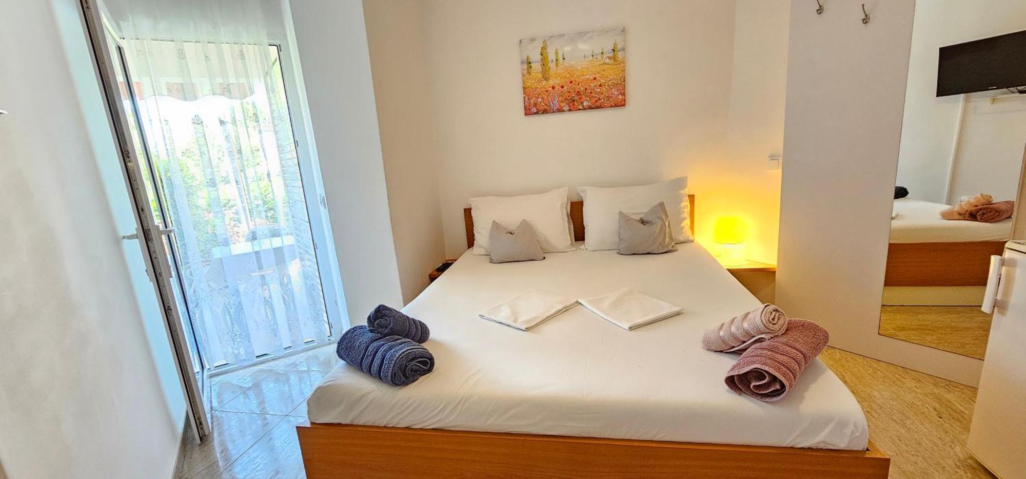 Apartment Tonci Новаля Екстериор снимка